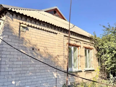 House. Kryvyi Rih, Bah вул.
