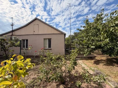Sale of a 3-bedroom house in the Central-City district