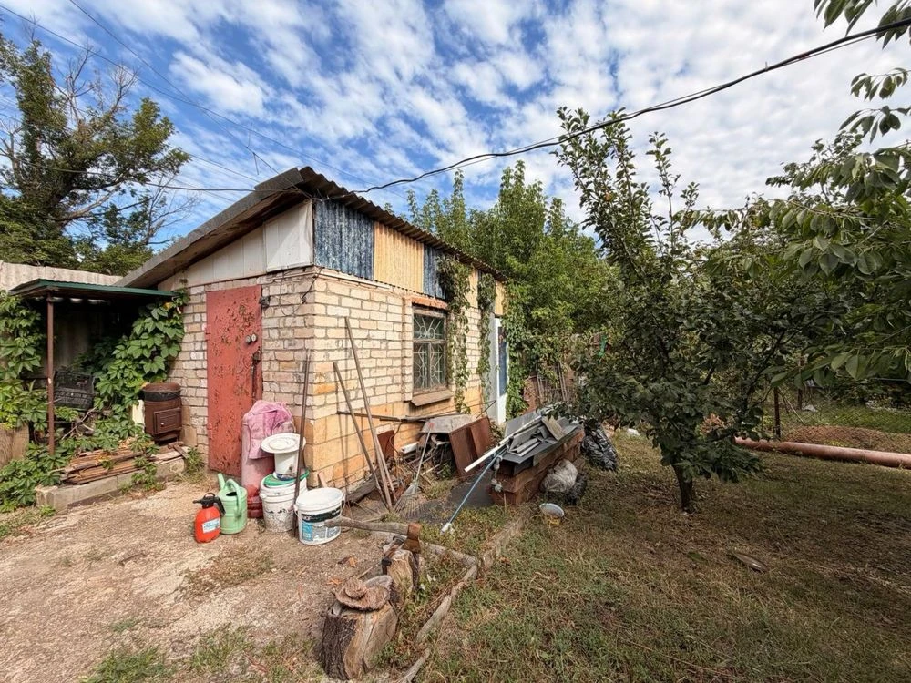 Sale of a 3-bedroom house in the Central-City district