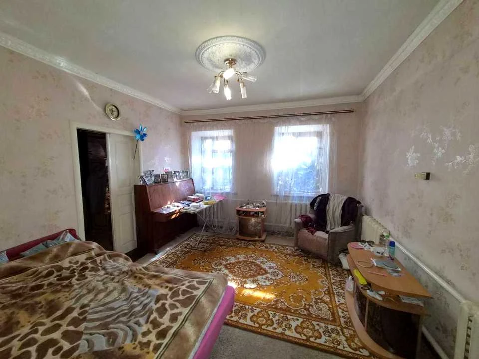 Будинок. Кривий Ріг, Заньковецької вул.