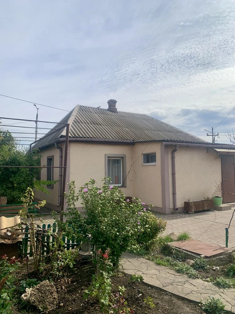 House with Garage, Davgintsevskiy District