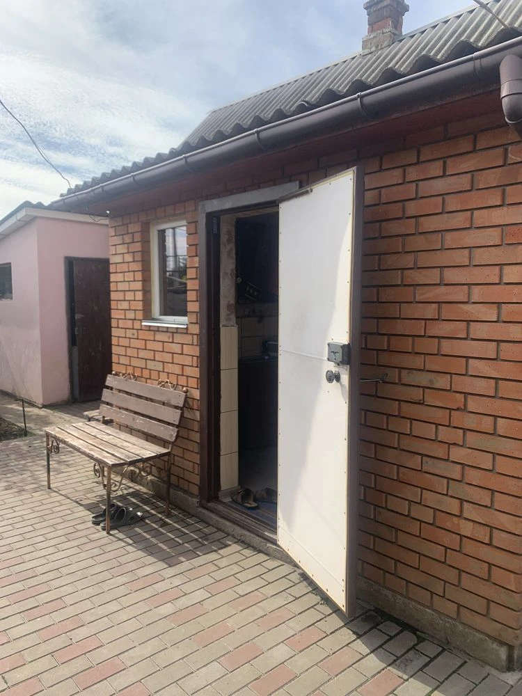 House with Garage, Davgintsevskiy District