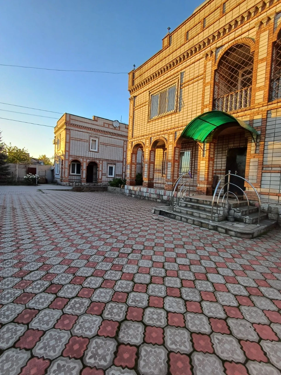 Interesting offer!! Sale of two houses on one plot