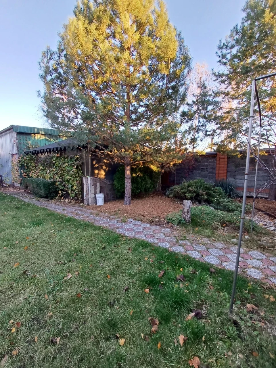 Interesting offer!! Sale of two houses on one plot