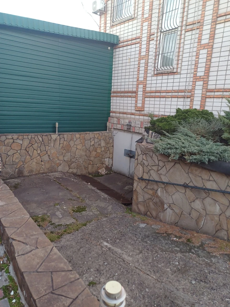 Interesting offer!! Sale of two houses on one plot