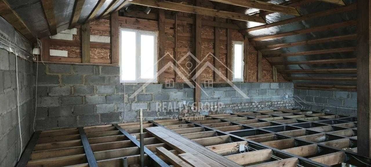 Продаж будинку в центрі міста, вул. Черняховського