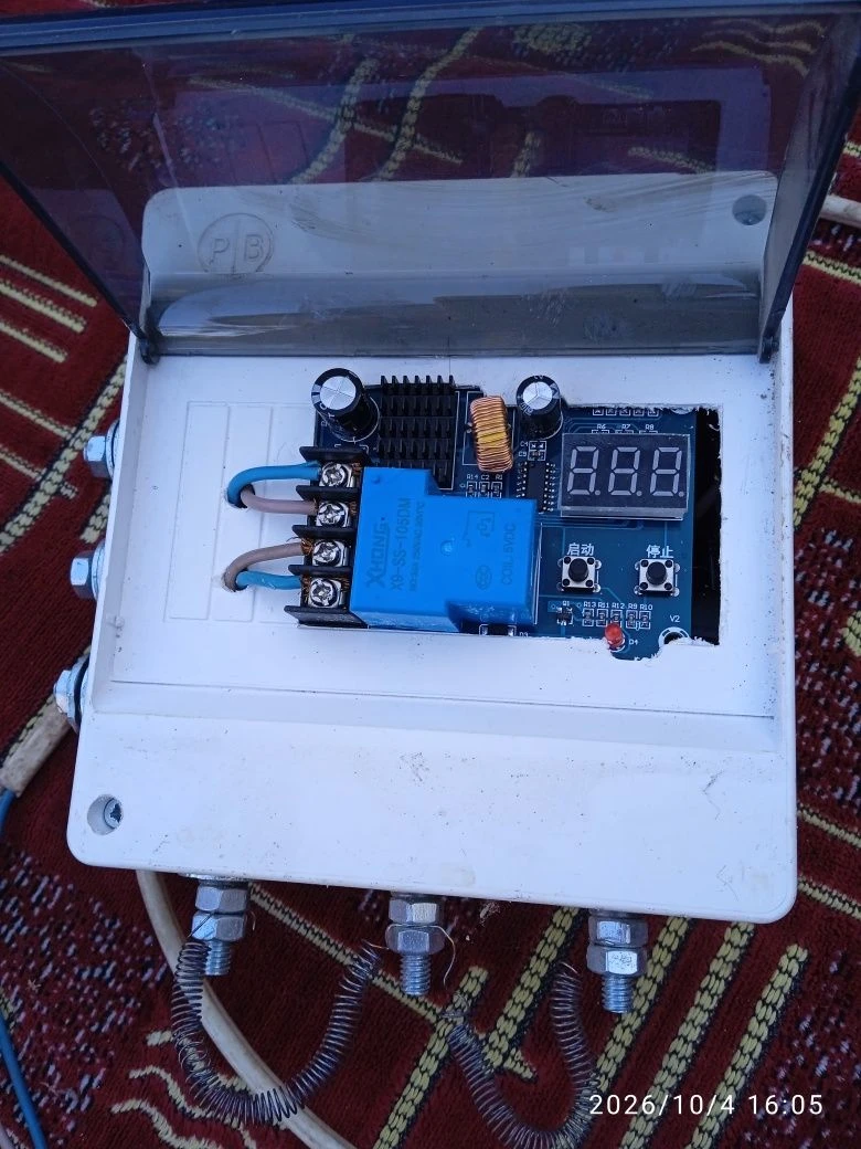 300W wind turbine for home or dacha for sale