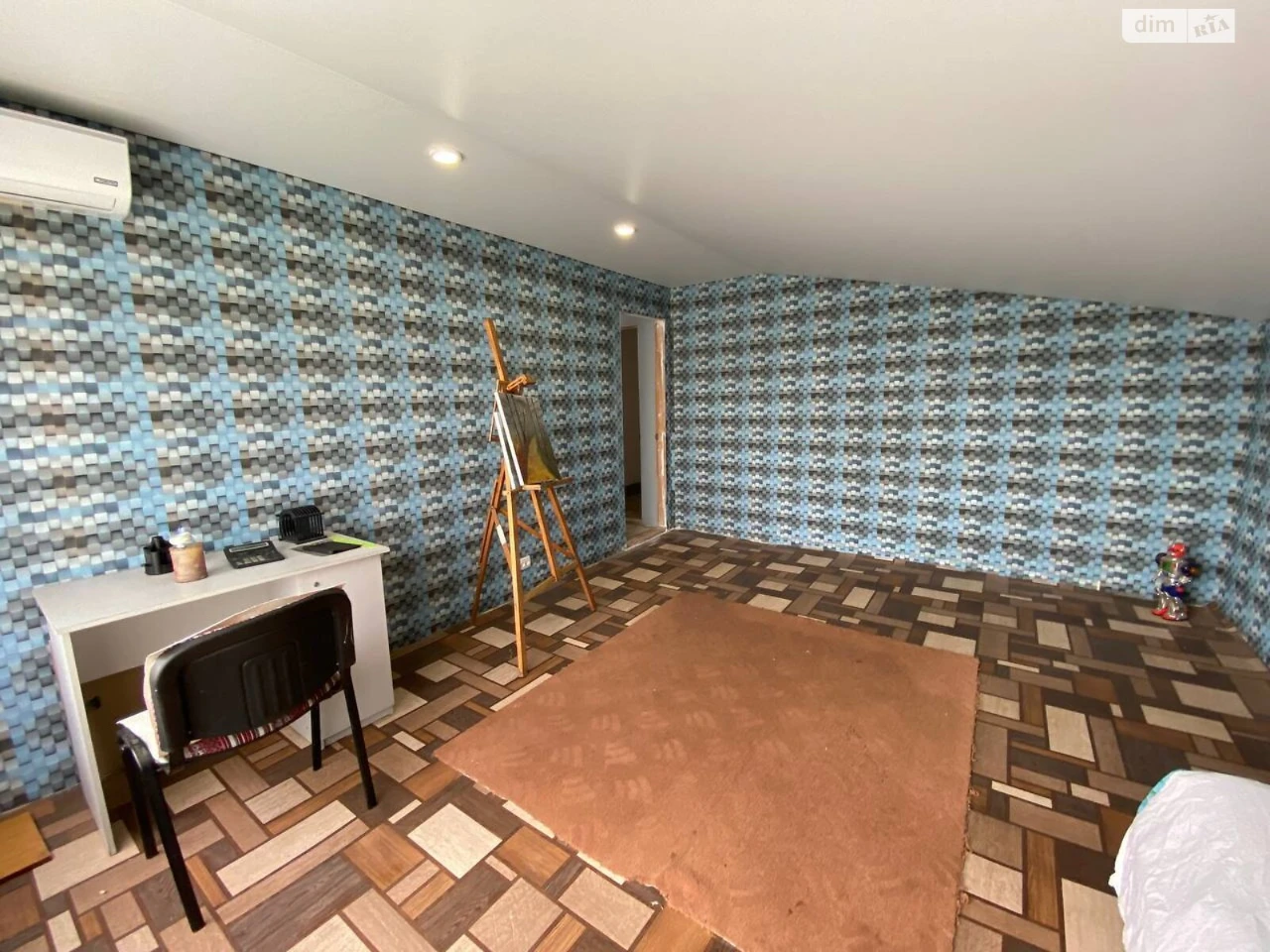 Central-City House for Sale