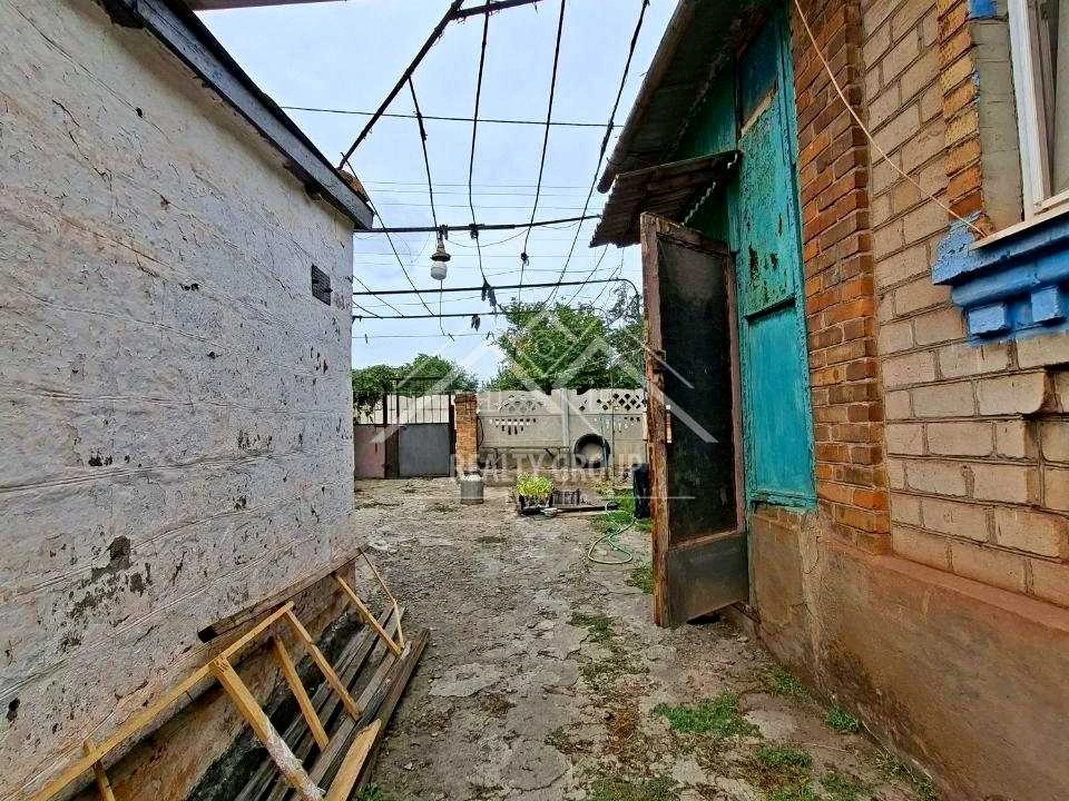 House. Krivoi Rog, Pskov