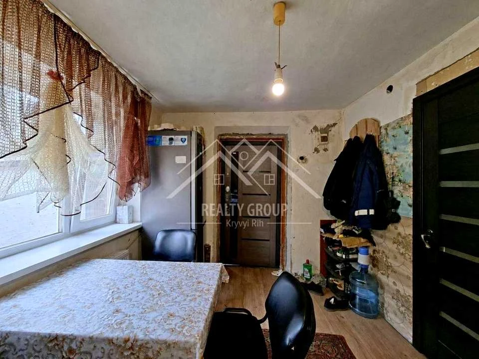 House. Krivoi Rog, Pskov