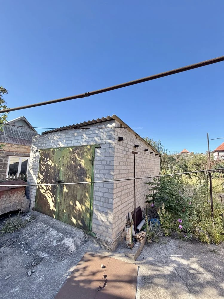 Sale of House, Bah Laistovka Street, Razivka