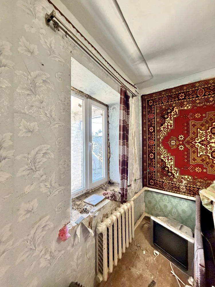 Sale of House, Bah Laistovka Street, Razivka