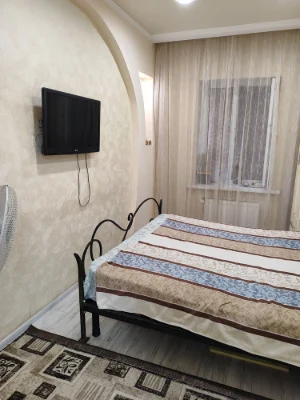 For Sale: House in Dovzhinsky District