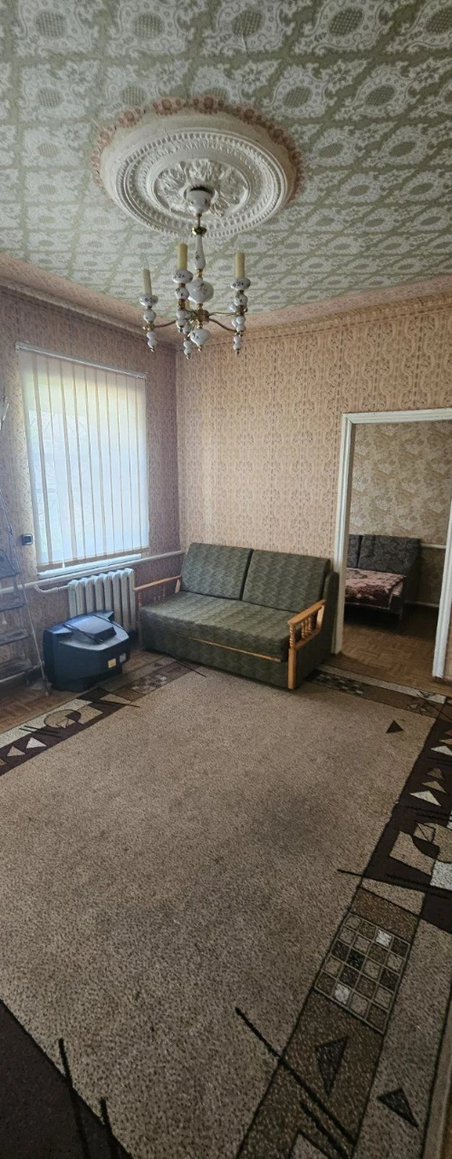 House for sale in the center of Druzhba