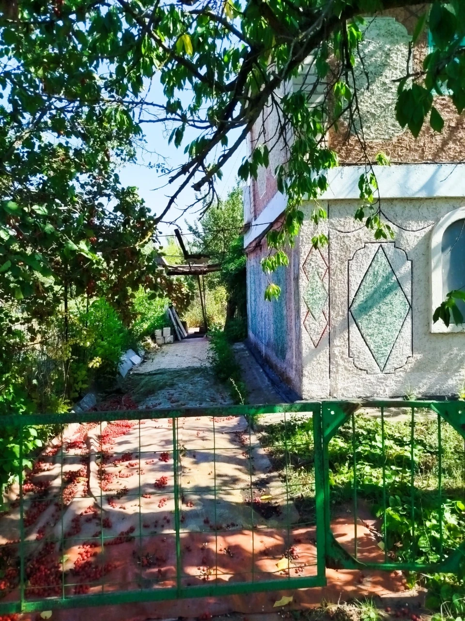 Country House for Sale