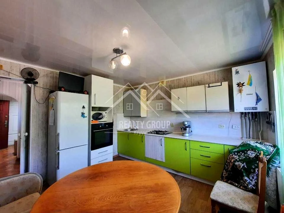 House. Kryvyi Rih, Likuvanyi Prosv.