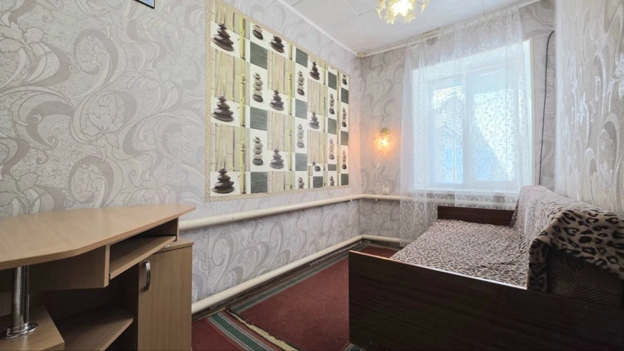 DETACHED HOUSE WITH GARAGE, residential complex and garden in Bozhedar