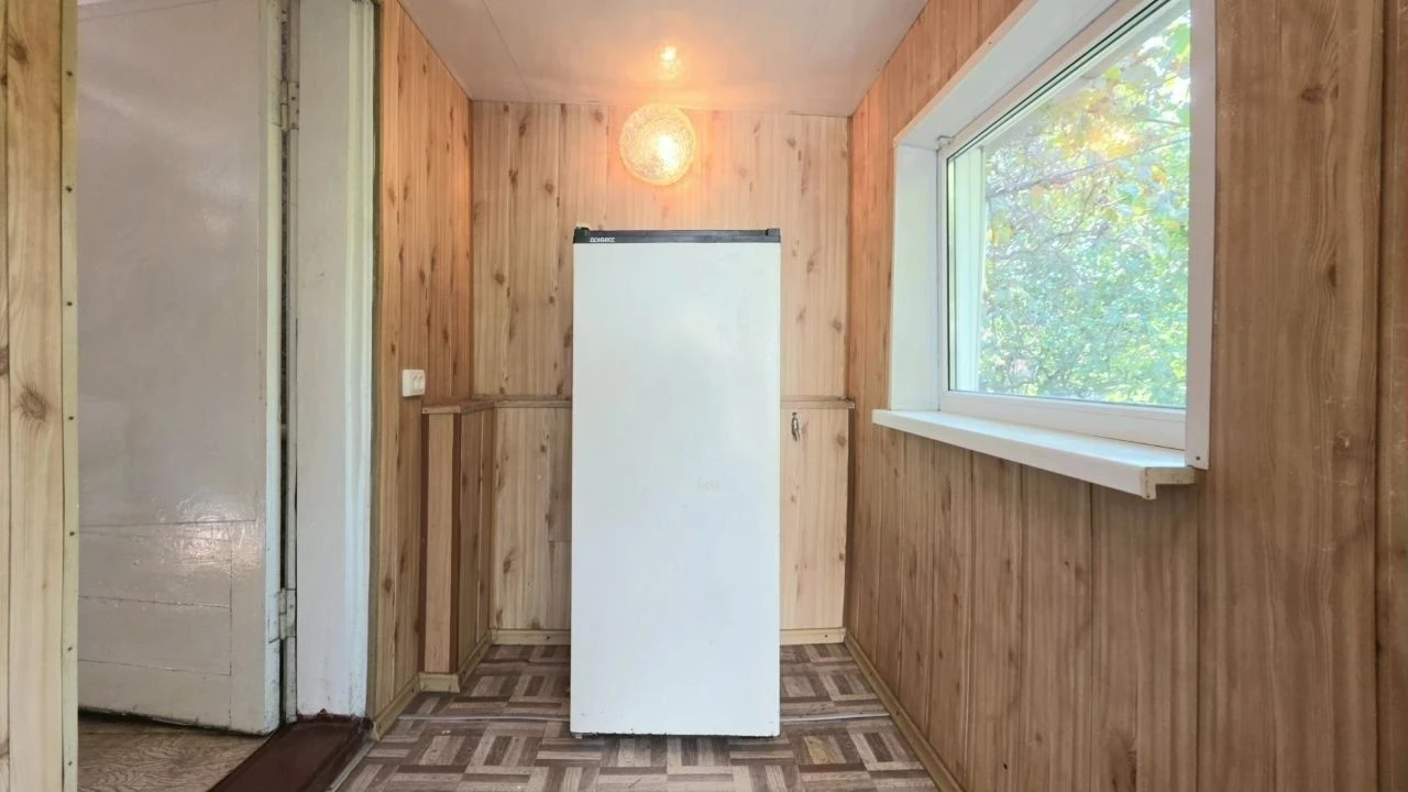 DETACHED HOUSE WITH GARAGE, residential complex and garden in Bozhedar