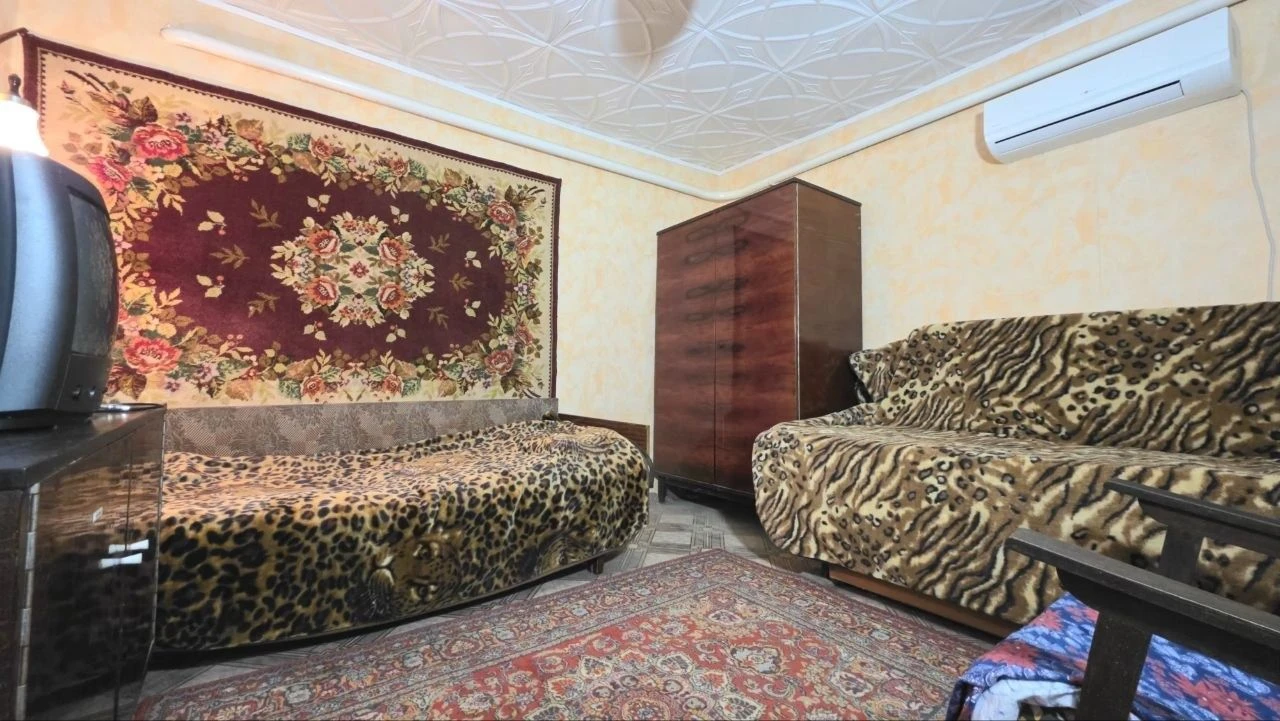 DETACHED HOUSE WITH GARAGE, residential complex and garden in Bozhedar