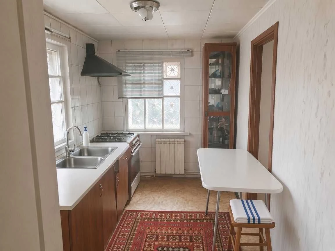 Sale of house on Ribasova, Obolonyska Street, Pokrovsky district