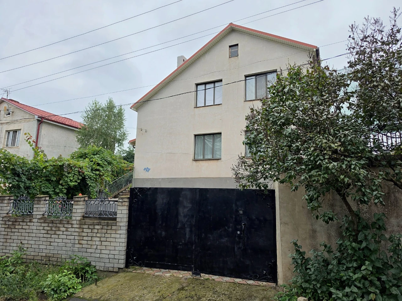 Sale of a capital house 227 m² in the protected area "Skeли МО