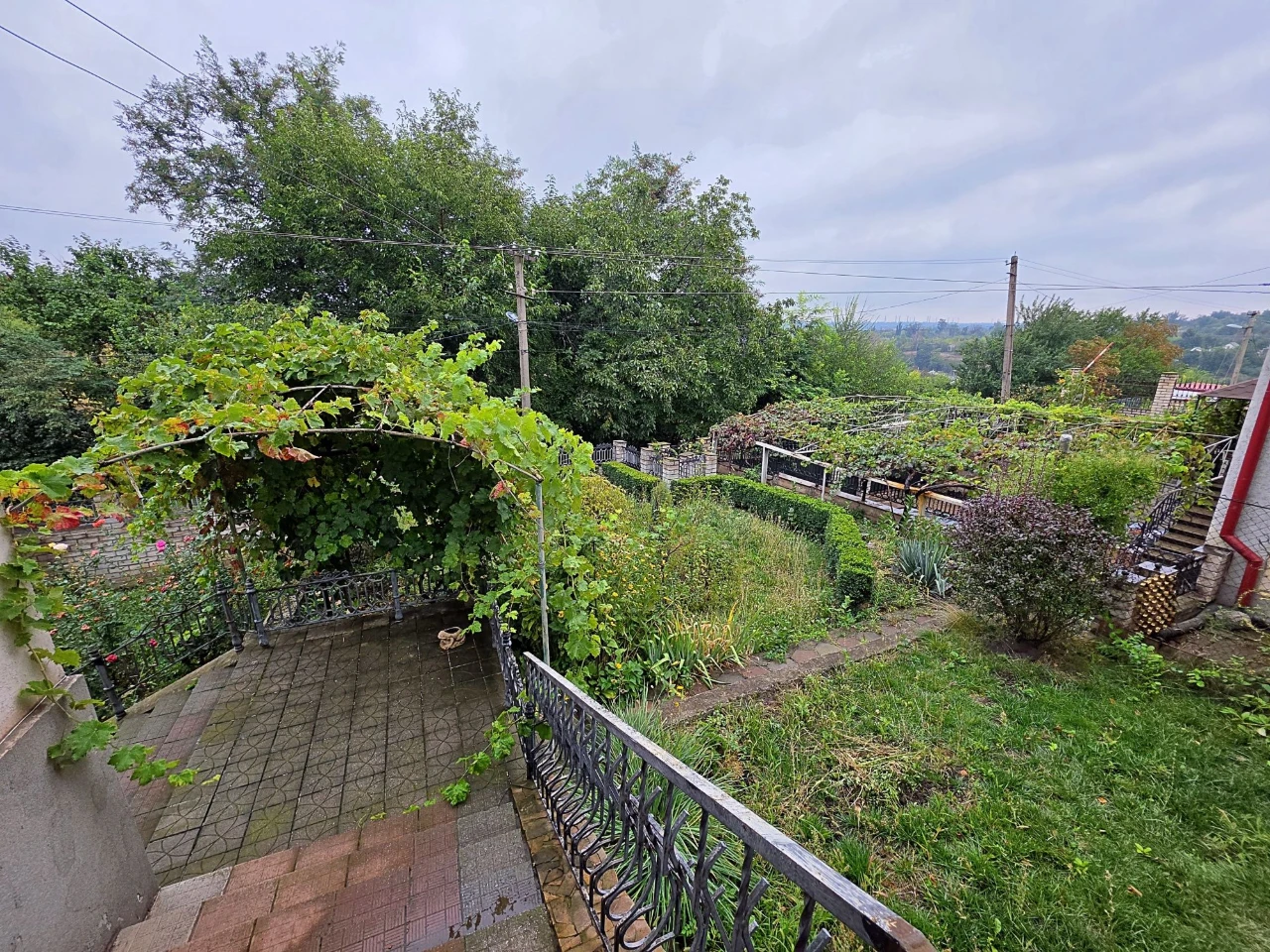 Sale of a capital house 227 m² in the protected area "Skeли МО