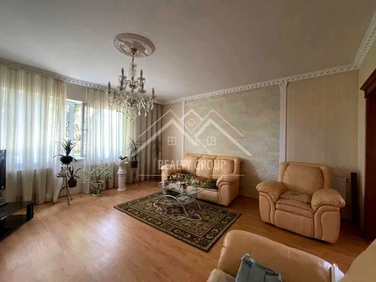 House. Kryvyi Rih, Tupikova Street