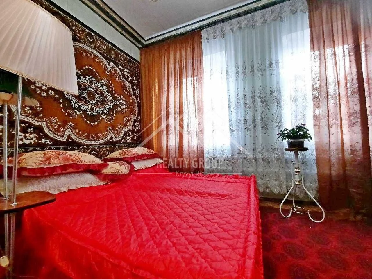 Spacious and warm house for sale in the Friendship area
