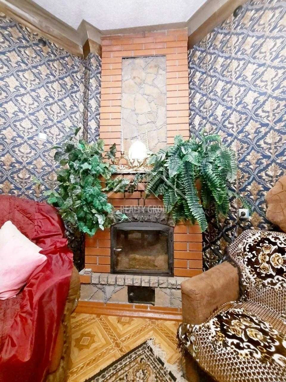 Spacious and warm house for sale in the Friendship area