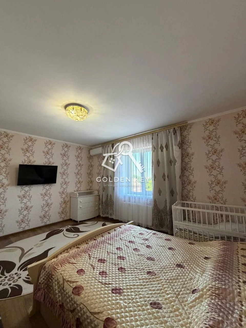 Sale of House in Metallurgi District