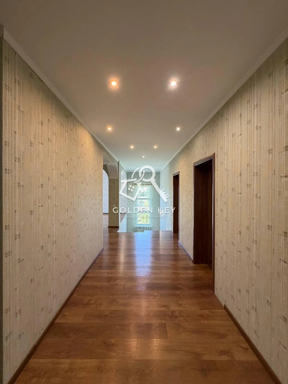 Sale of House in Metallurgi District