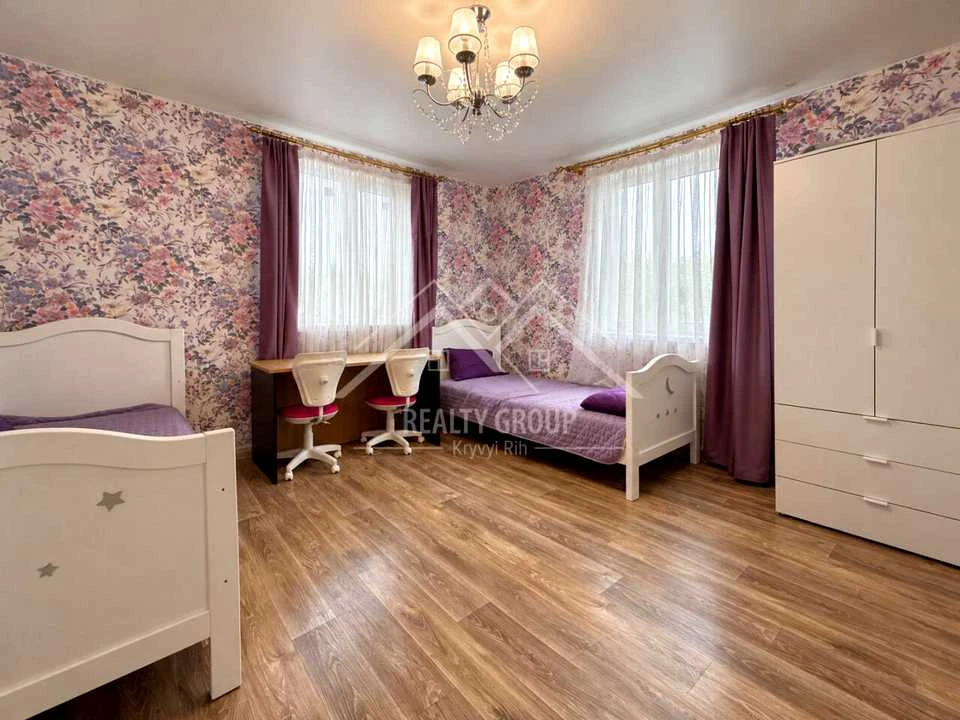 Будинок. Кривий Ріг, Промислова вул.