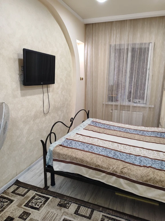 For Sale: House on Olkhvyska Street