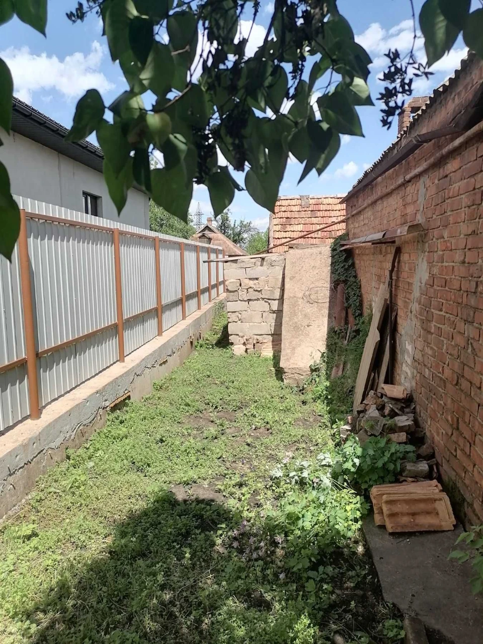 Продаж будинку вул. Городищенська , р- н Мудрьона