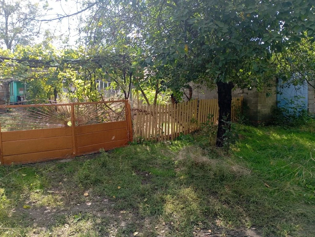 For Sale: House in the Gor'kiy (Chapayevka) area