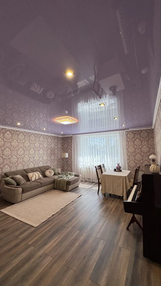 For Sale House 186 sq.m. Vladimirovskaya Street, Dolgintsev District