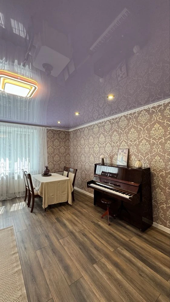 For Sale House 186 sq.m. Vladimirovskaya Street, Dolgintsev District