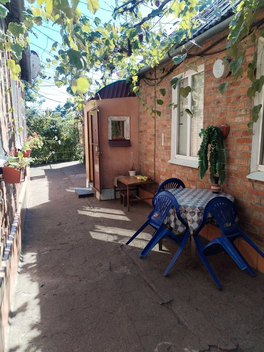 продам дім по вул. Кубінській (долгінцево)