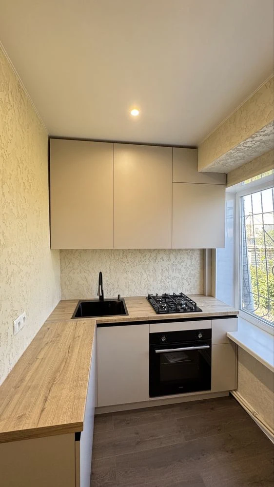For Sale House 186 sq.m. Vladimirovskaya Street, Dolgintsev District