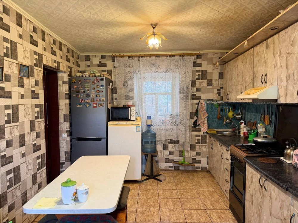 Sale of a 4-room house, Hrymyznaya Street, (Serafimo)