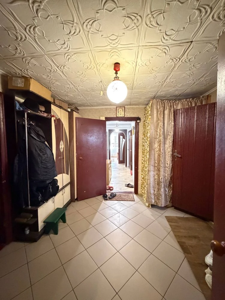 Sale of a 4-room house, Hrymyznaya Street, (Serafimo)