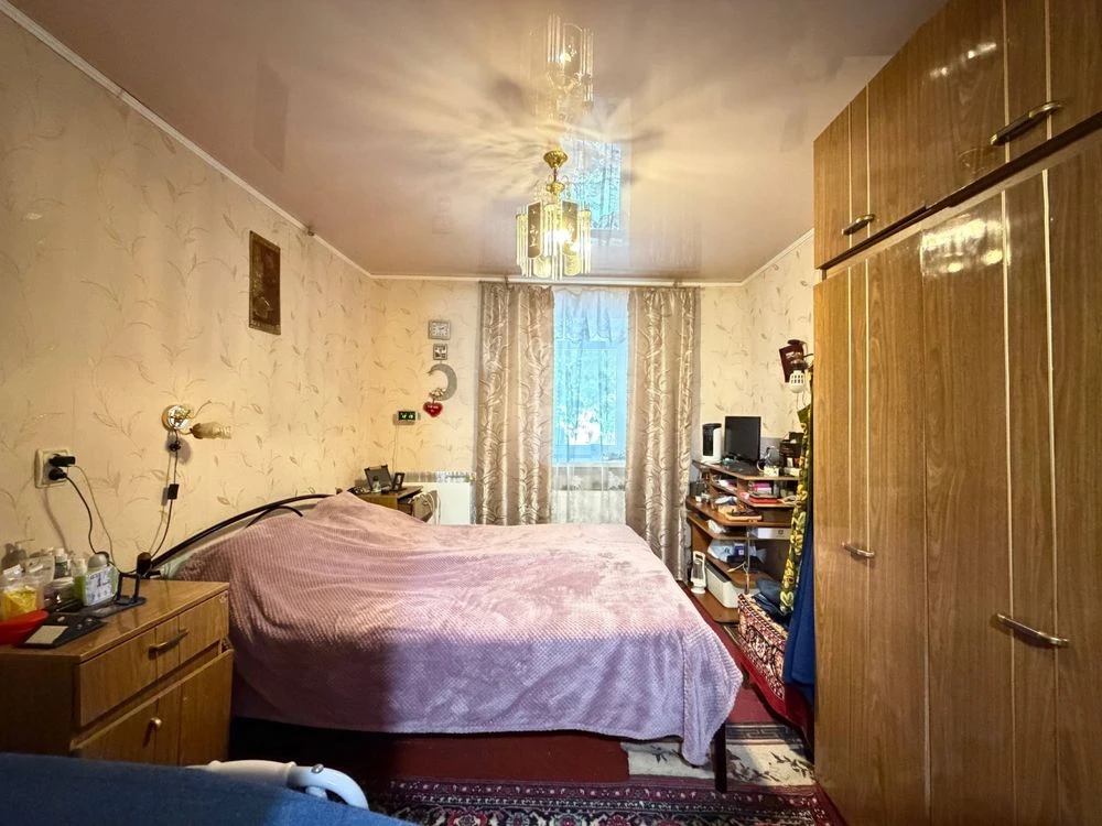 Sale of a 4-room house, Hrymyznaya Street, (Serafimo)