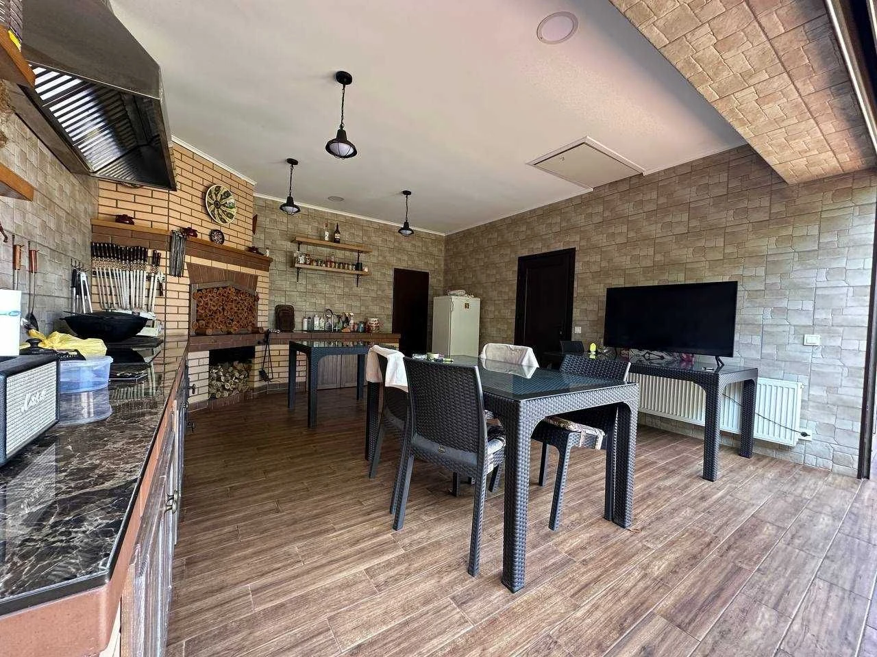 Сучасний будинок 245 м² | авторський інтер’єр | автономність