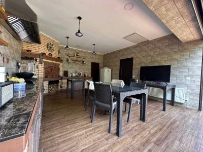 Сучасний будинок 245 м² | авторський інтер’єр | автономність