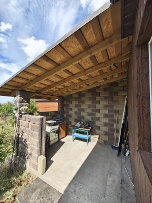 House for sale: 130 square meters with generator and perfect layout.