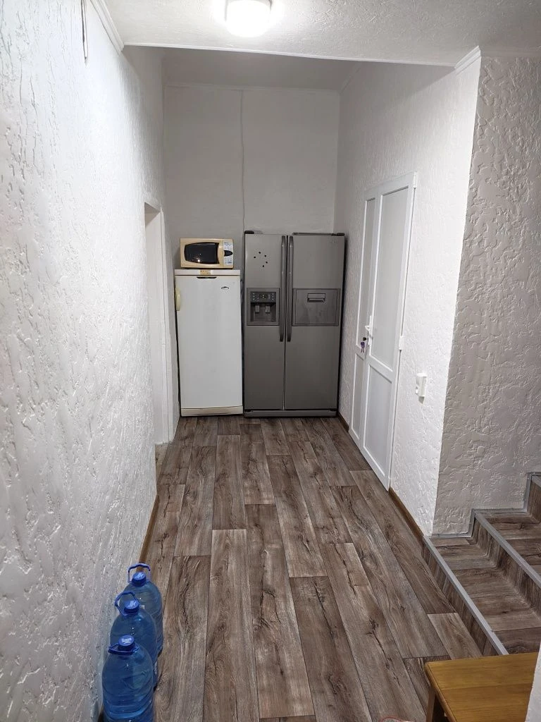 House for sale: 130 square meters with generator and perfect layout.
