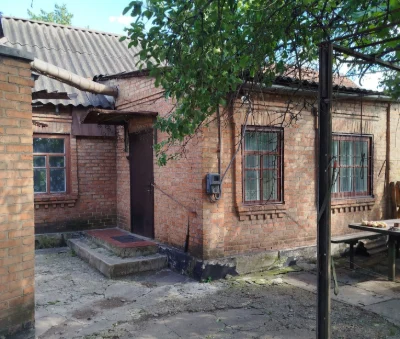 Продам 1/2 домоволодіння у Центрально-Міському районі