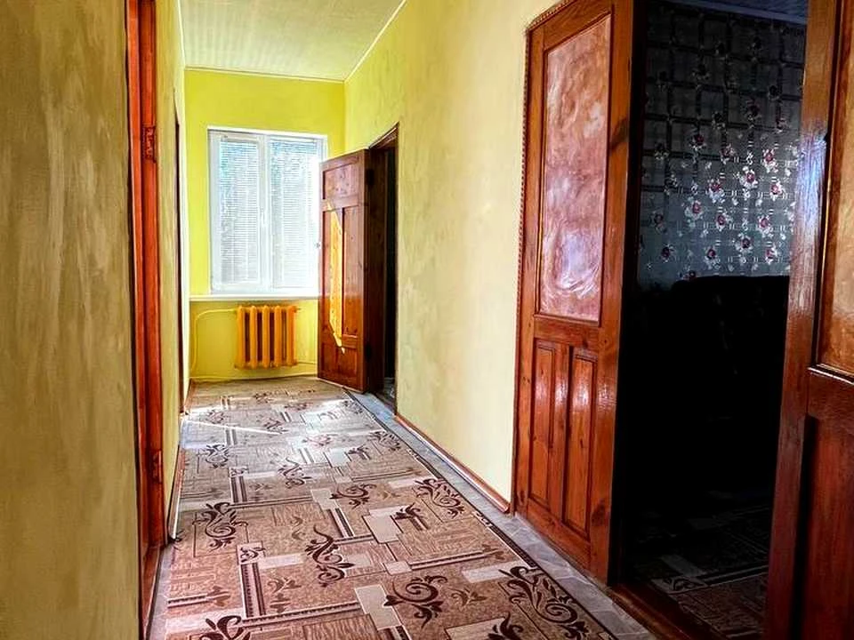House. Kryvy Rih, Volodymyr Mykhailichenka St.