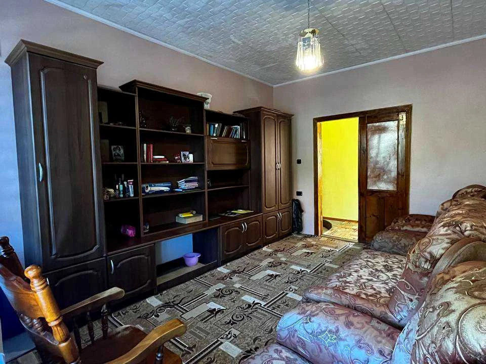 House. Kryvy Rih, Volodymyr Mykhailichenka St.