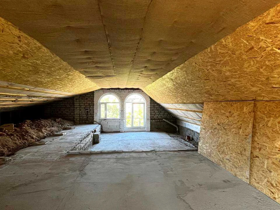 House. Kryvy Rih, Volodymyr Mykhailichenka St.